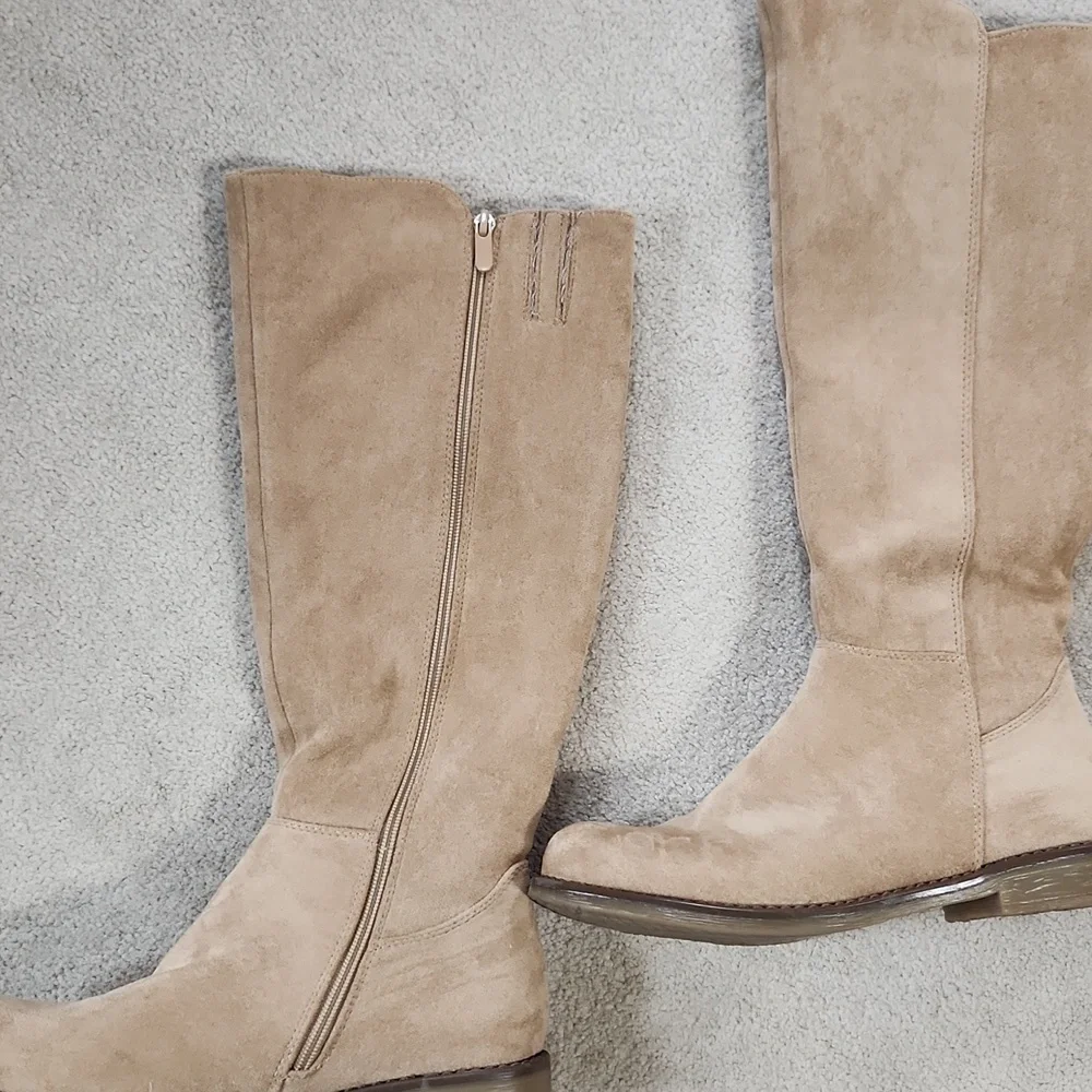 Women's Knee High Boots Flat Low Heel Stretchy Round Toe soft - 7.5 ordered